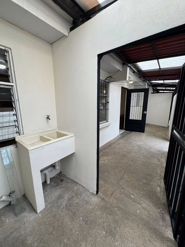 Inversión Alajuela 2 Apartamentos independientes en venta cerca Zona Franca