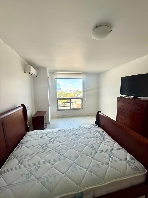 Alquiler apartamento amueblado en Don Bosco | 3 habitaciones | 2 parqueos | 670.000 JV579
