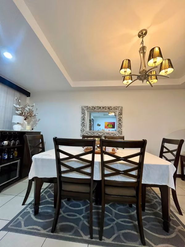 Venta casa en Condominio Sacramento