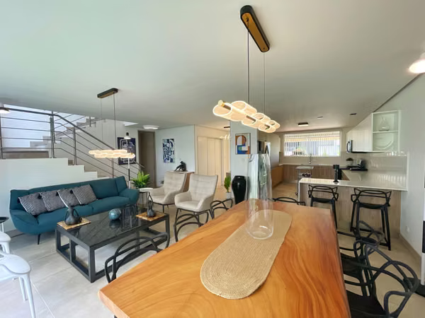 FINA CASA EN VENTA EN AYARCO DE CURRIDABAT! P636