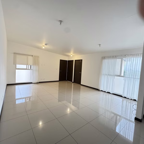 Alquilo apartamento casi nuevo. Condominio Cipreses Granadilla