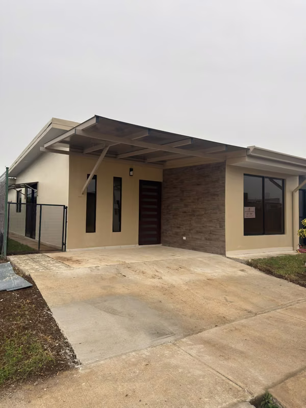 Venta de casa en  Condominio Corteza de Grecia , Alajuela