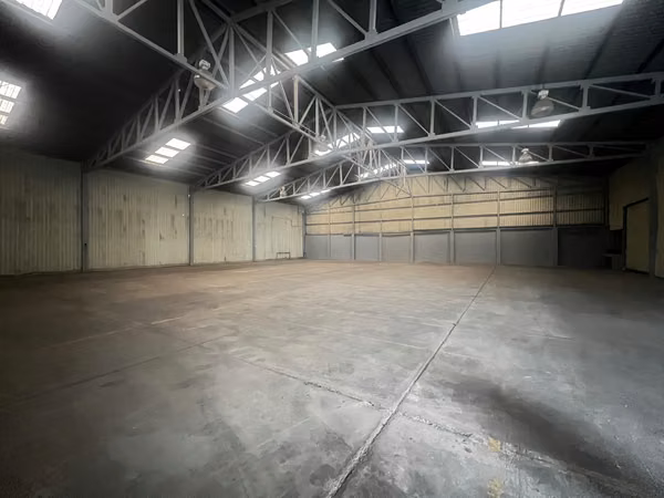 ALQUILER BODEGA COMERCIAL PAVAS EN CONDOMINIO
