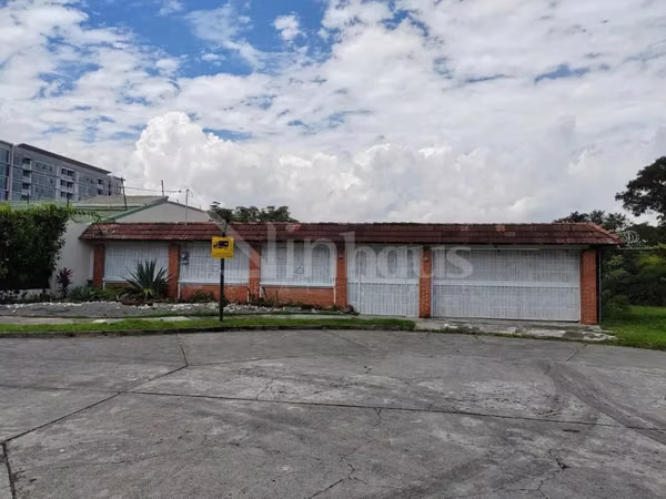 En venta amplia casa de una planta en Curridabat por Plaza del Sol P.P 38201