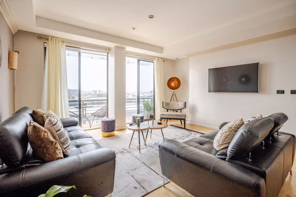 Moderno Apartamento Amoblado  – Escazú, Trejos Montealagre