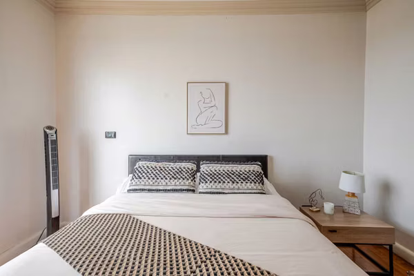Moderno Apartamento Amoblado  – Escazú, Trejos Montealagre