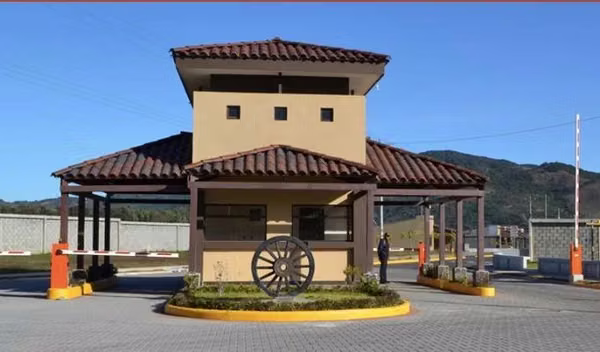Nice house in Condominio La Rueda