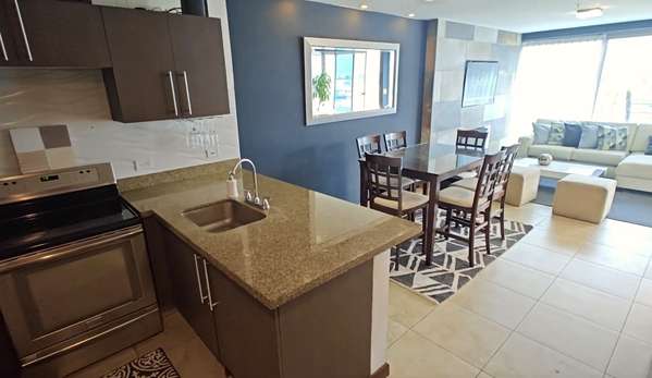 ALQUILER DE APARTAMENTO AMOBLADO EN TORRE PASEO COLÓN 