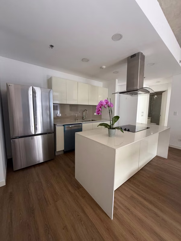 LUXURY FURNISHED APARTMENT IN ESCAZÚ! P655