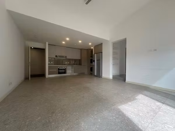 Bello Apartamento en Escazu Village en Alquiler