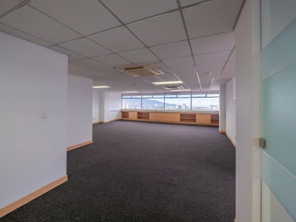 Oficina 500 m² en Edificio con Seguridad – Paseo Colón San José Costa Rica | Seguridad 24 Horas | Ubicación Corporativa