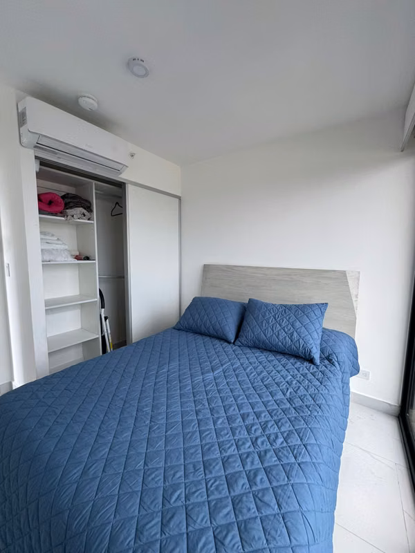 Hermoso apartamento en venta de 2 habitaciones con vista la río y bosque en Rorhmoser
