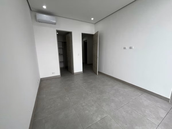 Alquiler Casa 3 Hab en Condominio Escazú | Amenidades & Seg 24/7 iler