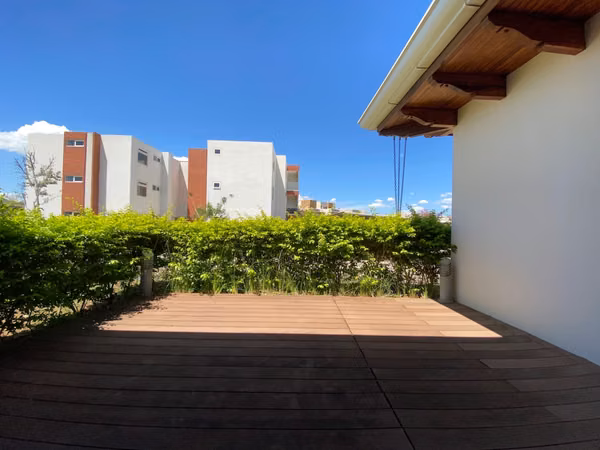 ALQUILER DE APARTAMENTO EN CONDOMINIO -  BELEN