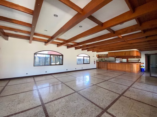 ALQUILER DE APARTAMENTO EN CONDOMINIO -  BELEN