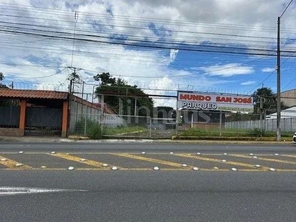 id # 41772 Commercial Lot Rental on Main Street, Zapote-Curridabat