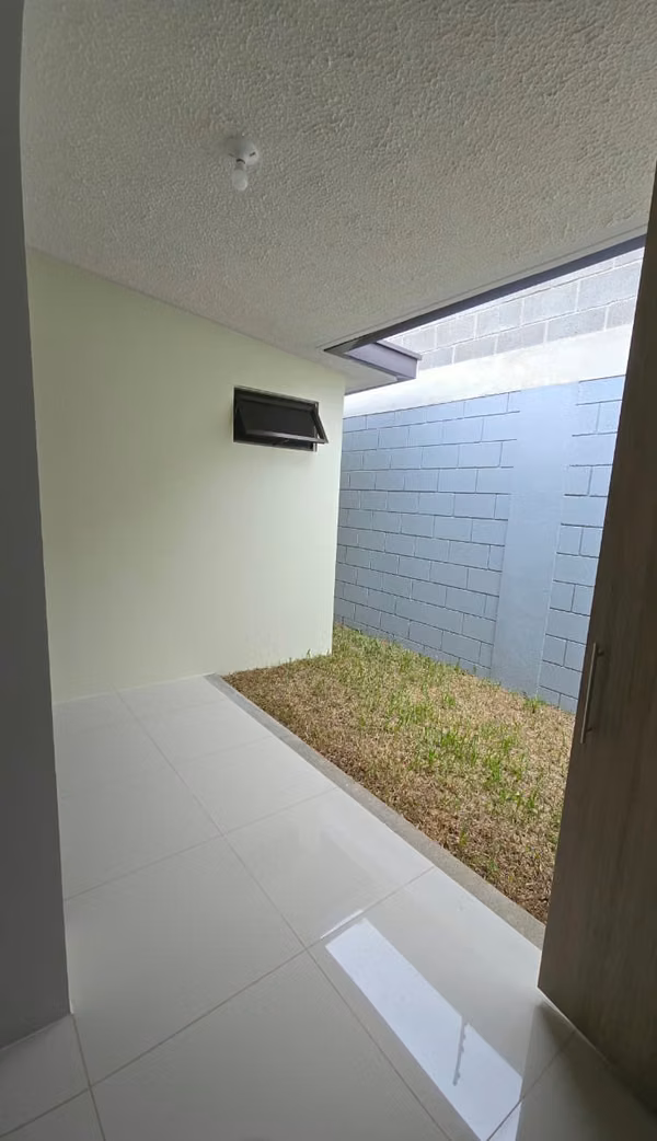 ALQUILER/CASA NUEVA, INCLUYE SERVICIOS, CONDOMINIO EN SAN FRANCISCO