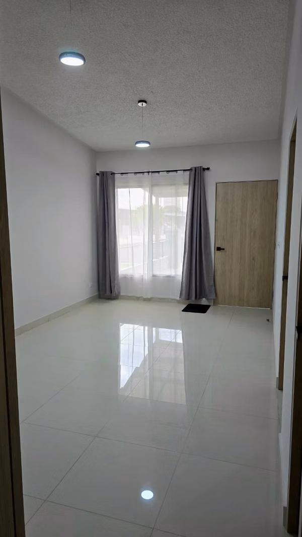 ALQUILER/CASA NUEVA, INCLUYE SERVICIOS, CONDOMINIO EN SAN FRANCISCO