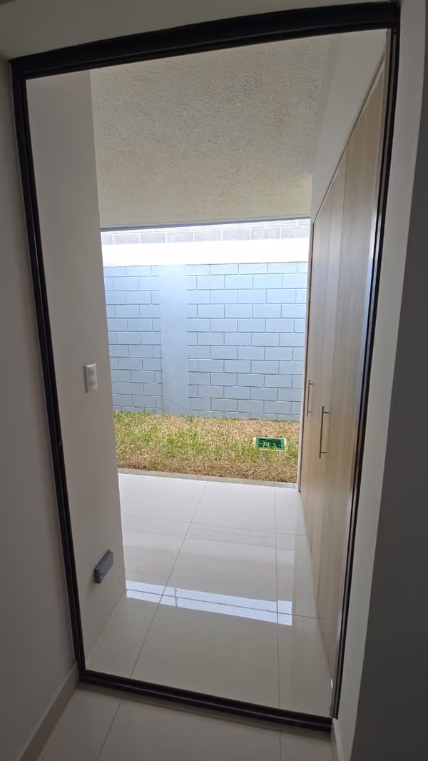 ALQUILER/CASA NUEVA, INCLUYE SERVICIOS, CONDOMINIO EN SAN FRANCISCO