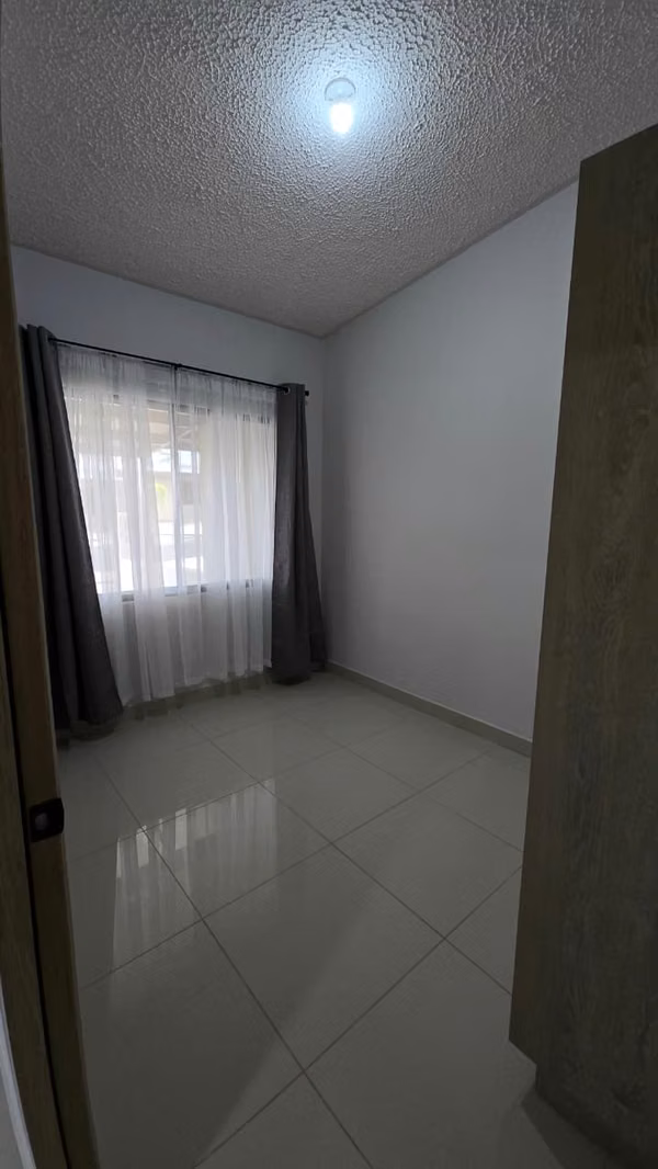 ALQUILER/CASA NUEVA, INCLUYE SERVICIOS, CONDOMINIO EN SAN FRANCISCO