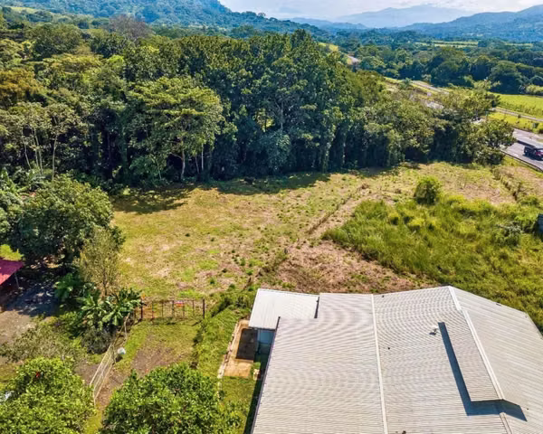 Lote comercial en venta, Atenas, cruce a Escobal, Frente a Ruta 27.