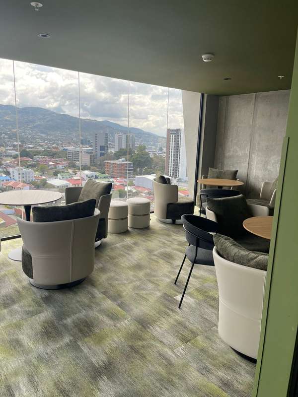 Estudio sofisticado en Apartamentos Babylon Rohrmoser, San José: Apartamento moderno a estrenar con vistas a la ciudad