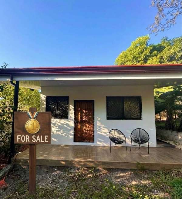 Home sale in Playa Negra