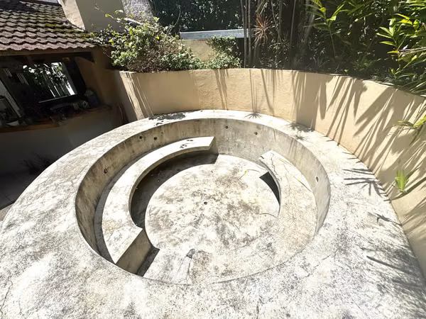 Venta de casa colonial independiente, Freses de Curridabat