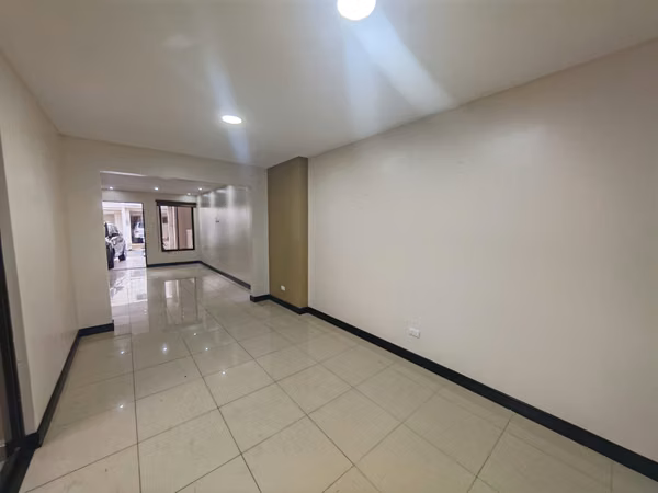 CASA DE 3 HABITACIONES EN CONDOMINIO EN HATILLO
