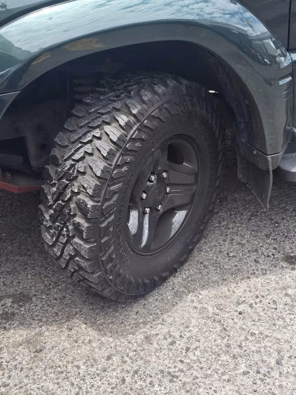 Llantas Yokohama L/T 265/75/R16