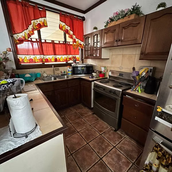Casa en condominio amoblada 