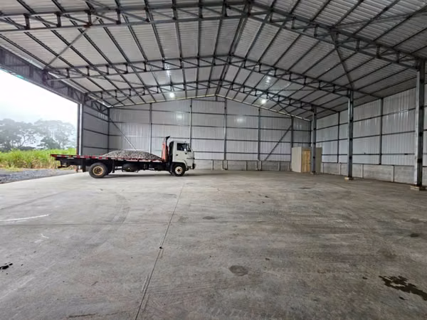 Alquiler de Bodega Nueva 360 m² | Florencia, San Carlos | Acceso para Tráiler