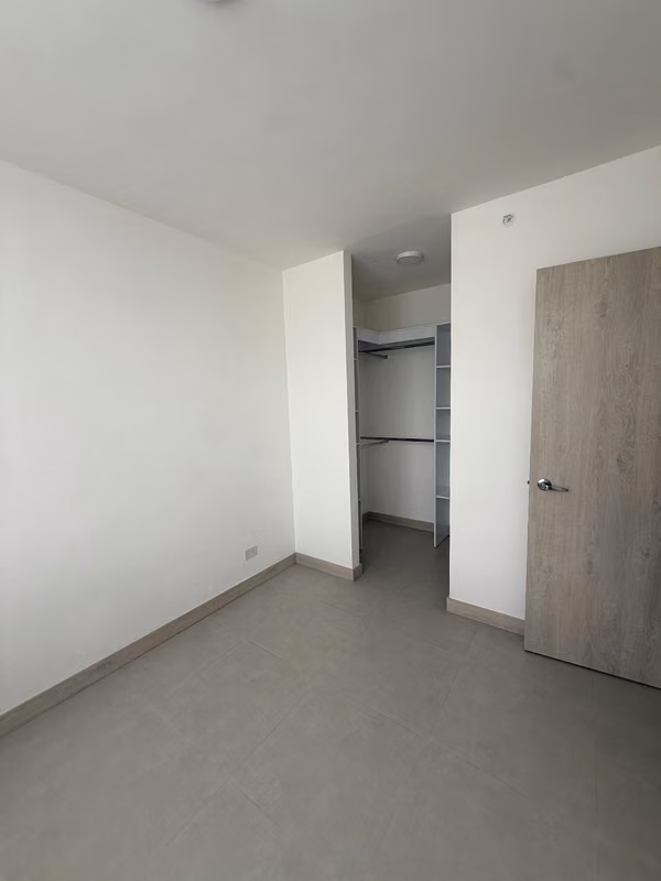 Apartamento nuevo en Sky House
