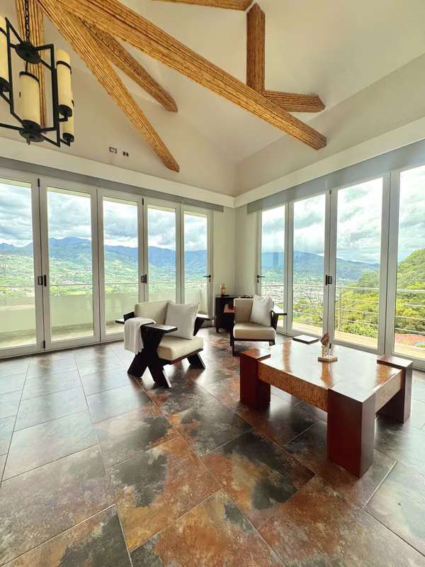 CASA EN VENTA EN ECO RESIDENCIAL VILLA REAL, OPORTUNIDAD UNICA