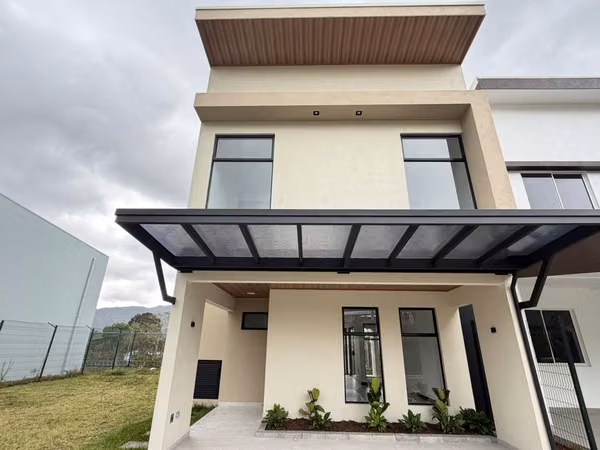 Casa Nueva en Venta, Condominio Casa Hacienda