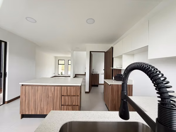 Casa Nueva en Venta, Condominio Casa Hacienda