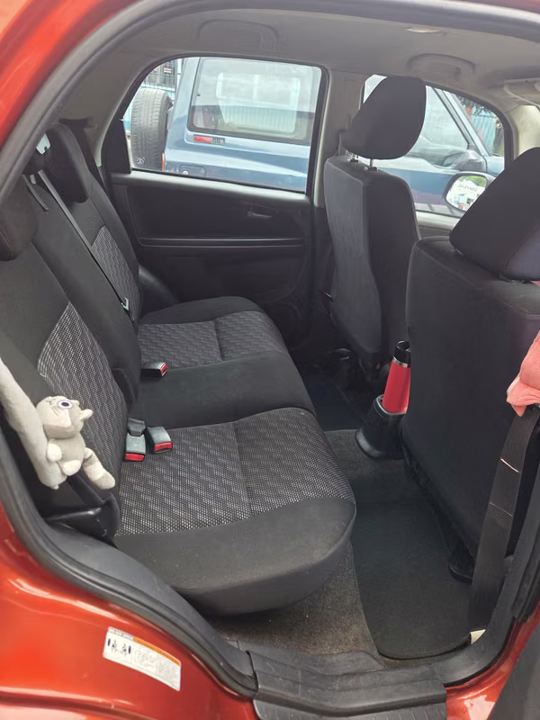 Suzuki sx4 can see without commitment little use model 2007