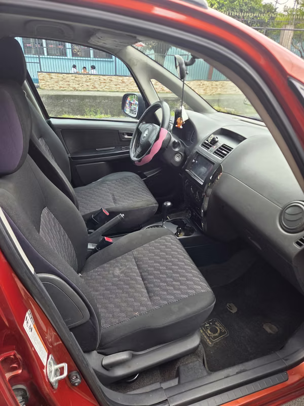 Suzuki sx4 can see without commitment little use model 2007