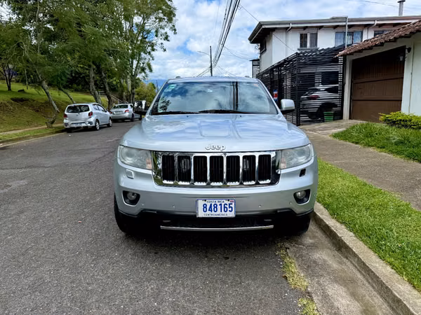 Jeep Grand Cherokee 4x4 Hemi 5.7cc Limited  Excelente Estado Coversemos