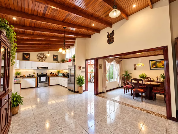 CASA EN VENTA GUAYABOS | UNA PLANTA | 430 M² + 5 HAB.