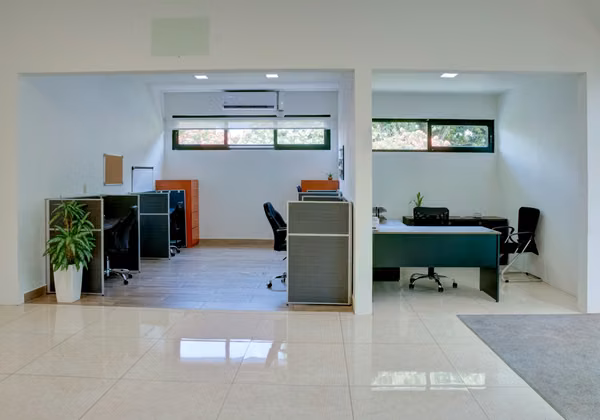 OFICINAS EN ALQUILER — LA GARITA, ALAJUELA