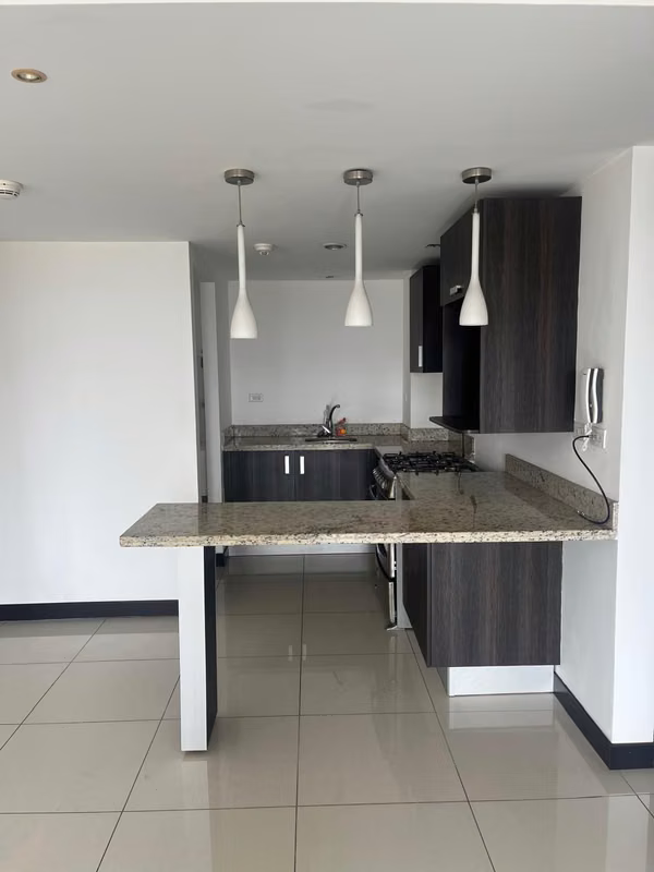 Apartamento muy bien ubicado en Montes de Oca