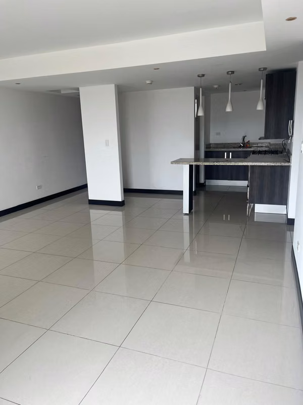 Apartamento muy bien ubicado en Montes de Oca