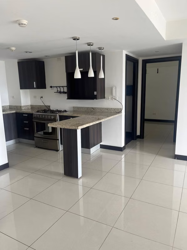 Apartamento muy bien ubicado en Montes de Oca