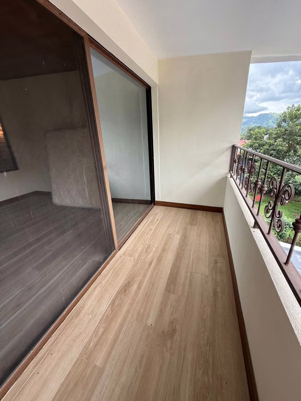 Fully Renovated & Furnished House for Rent – Move-In Ready