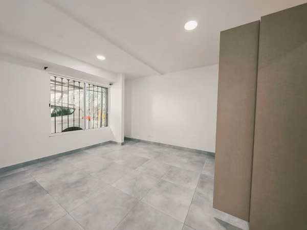 Alquiler de apartamento en La Uruca. Servicios incluidos.