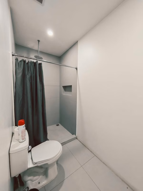 Alquiler de apartamento en La Uruca. Servicios incluidos.