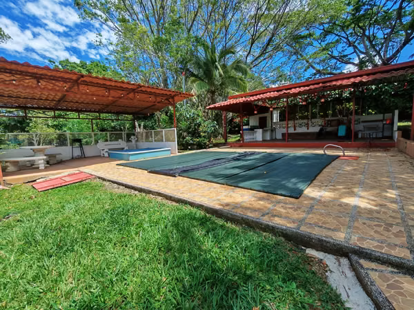  VENTA DE PROPIEDAD EN TURRÚCARES DE ALAJUELA DE 6.836 m²