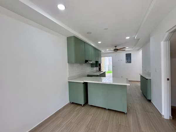 Se alquila casa nueva dentro del Condominio Real Ojo de Agua, en La Cañada.