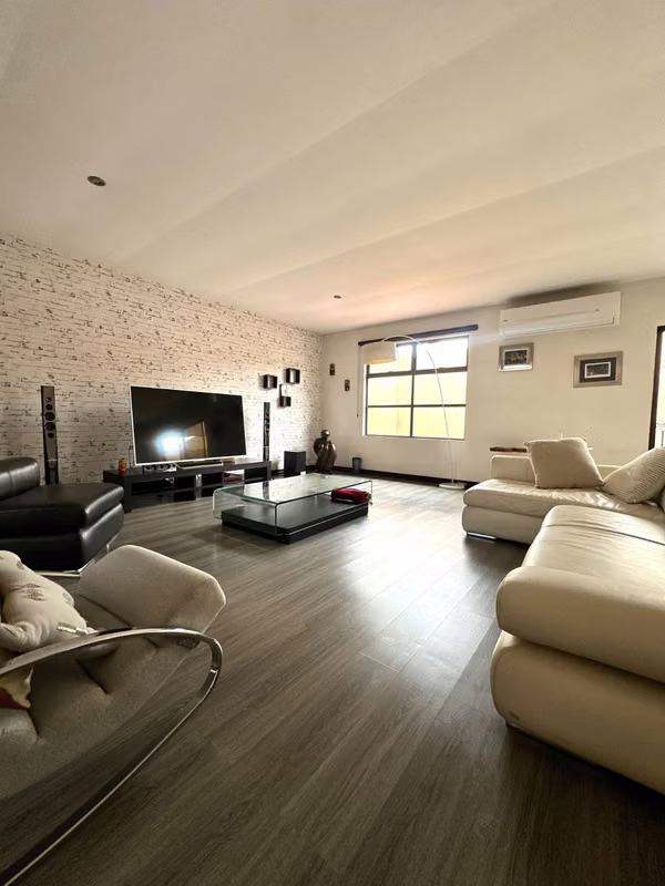 Sale of Apartment 2 Rooms + Bodega - 124; Escazu area Saretto